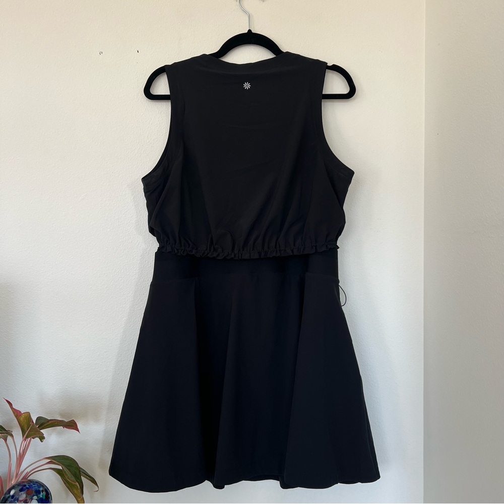 Athleta Venture Out Dress in Black - Picture 8 of 16